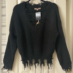 Love Tree Black Fringe Raw Edge V-Neck Pullover Sweater Size Large